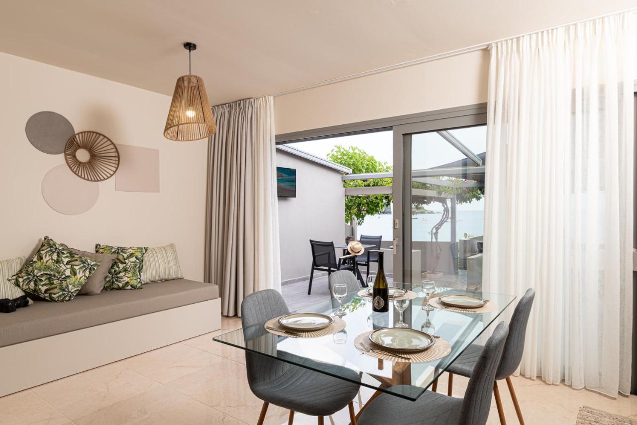 Buganvilla-Sea Front Villas Agia Pelagia  Exterior photo